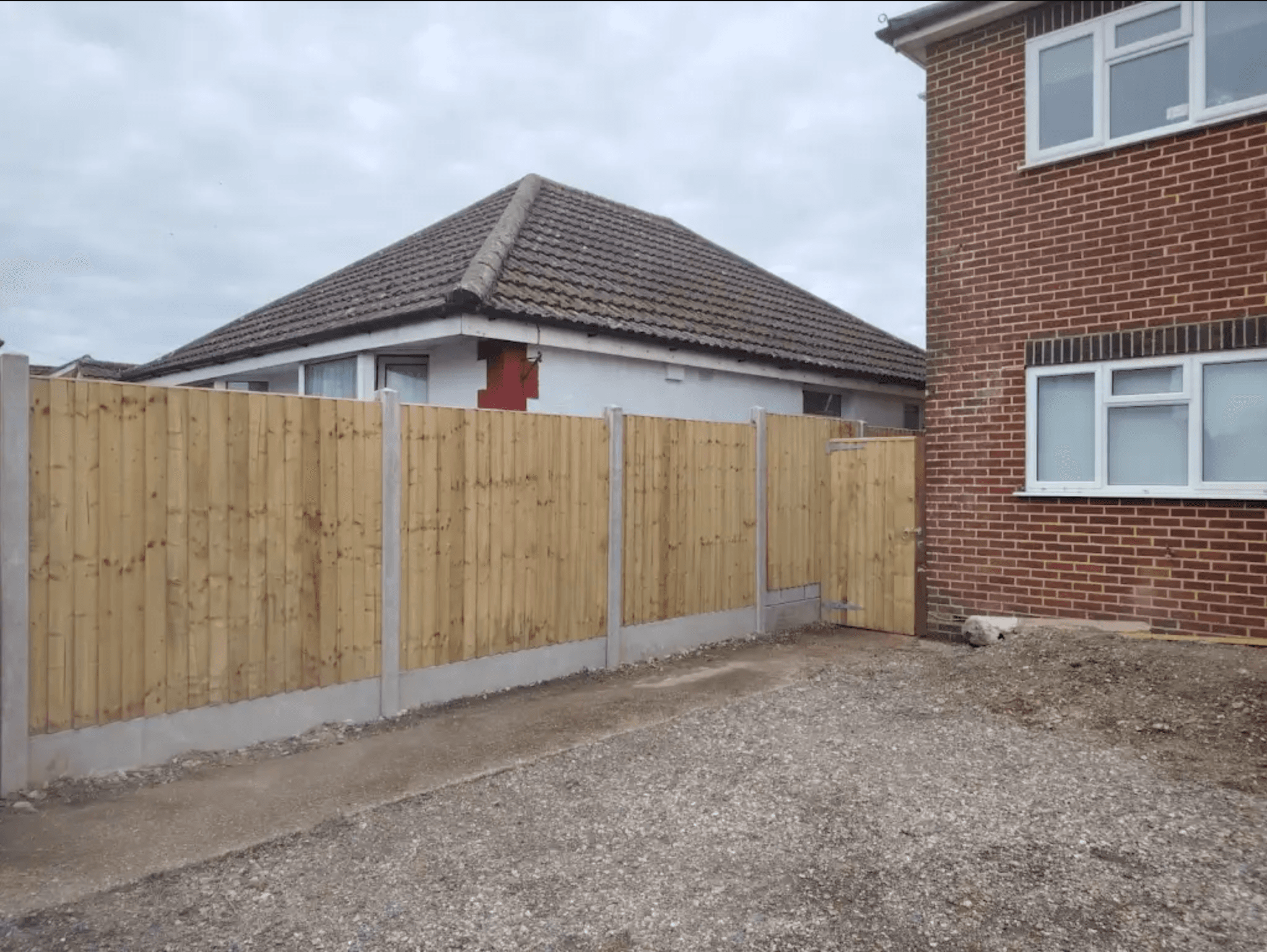 Professional fencing project in Dorset